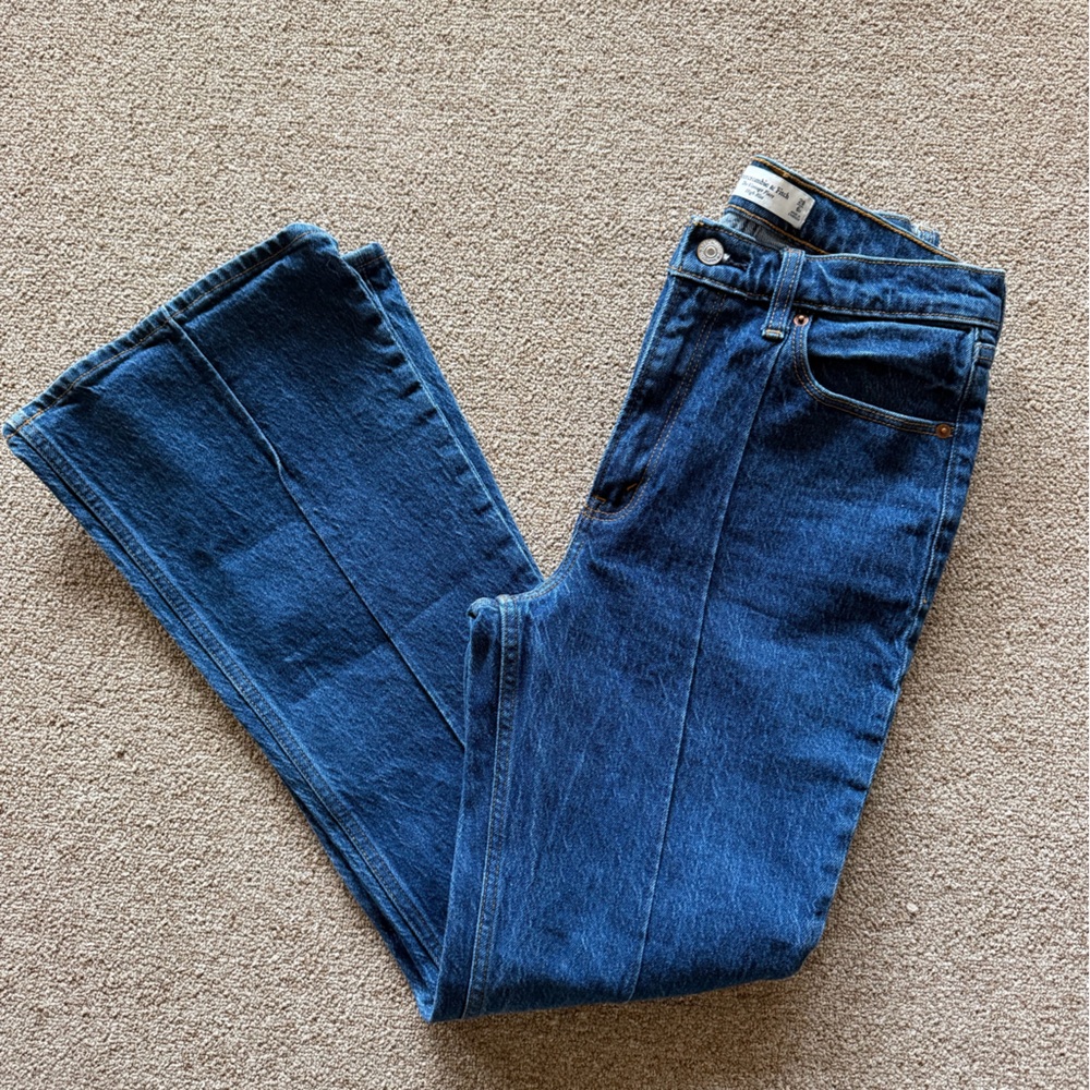 Abercrombie & Fitch Vintage High Rise Flare Jeans